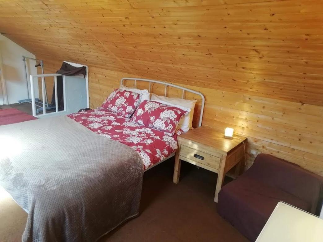 Cozy Loft In Bushey, 20 Mins By Train To Euston London Daire Dış mekan fotoğraf