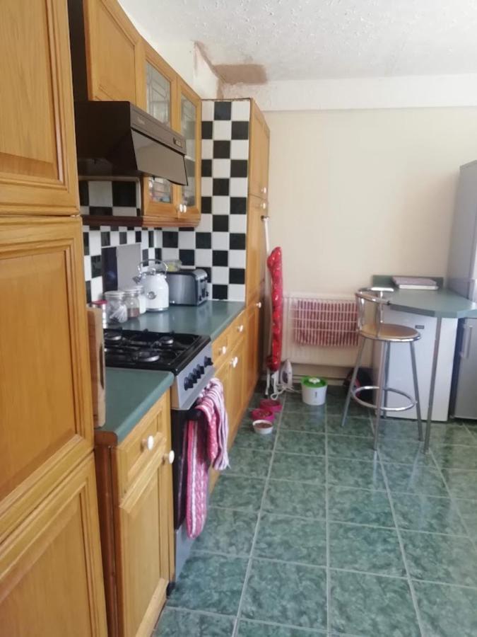 Cozy Loft In Bushey, 20 Mins By Train To Euston London Daire Dış mekan fotoğraf